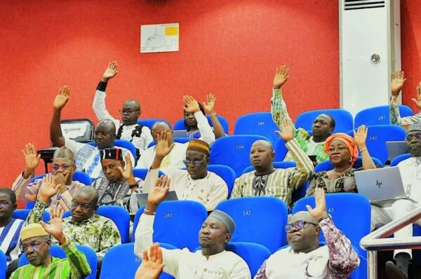 Burkina Faso : l’Assemblée législative du Peuple adopte le nouveau Code du travail