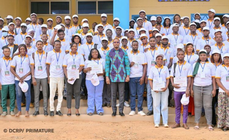 Burkina/Reconversion des diplômés : 250 jeunes formés aux métiers porteurs prêts à entreprendre désormais