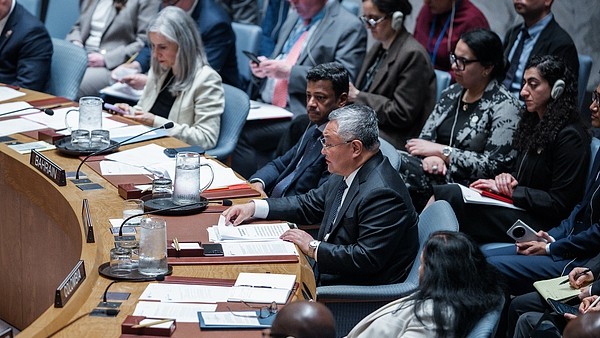 ONU : L’envoyé chinois exhorte les États-Unis et Israël à cesser leurs opérations militaires afin d’éviter une nouvelle détérioration de la situation