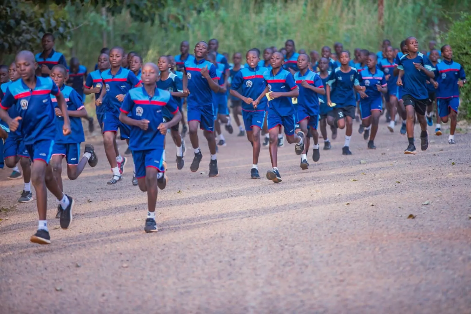 CROSS DE RENTRÉE 2025-2026 : LE PRYTANÉE MILITAIRE DE KADIOGO INAUGURE SON « PARCOURS PRYTANE »