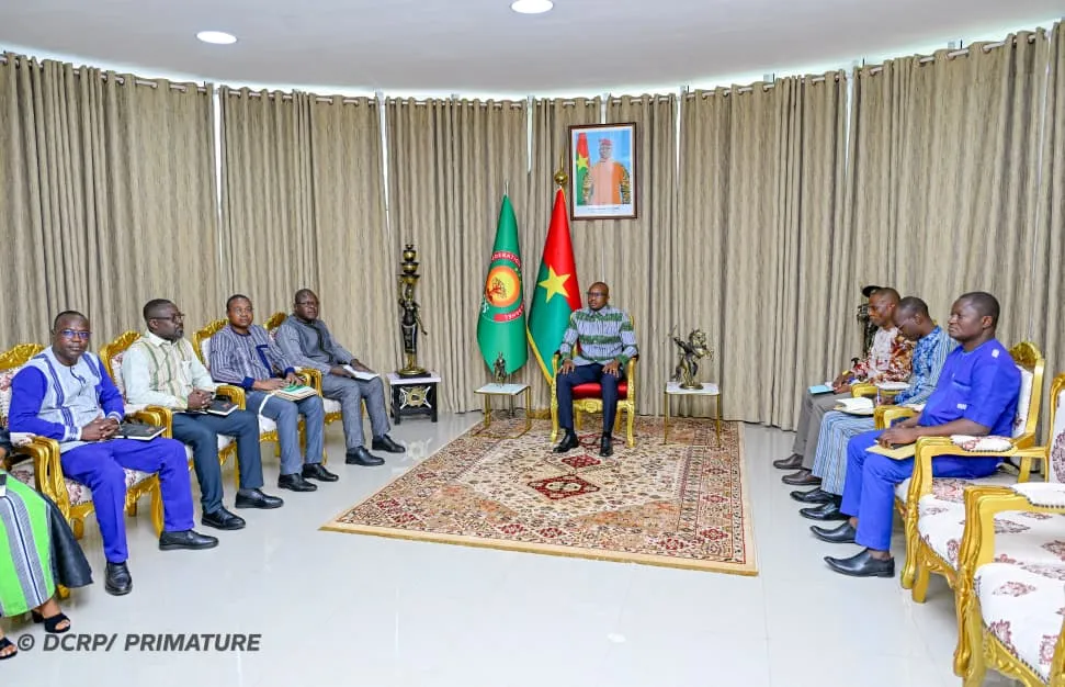 Régulation de l’énergie au Burkina Faso : L’ARSE dresse un bilan prometteur et remet son rapport 2025 au Premier ministre